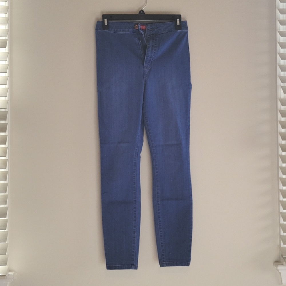 GUESS Skinny Jean/Leggings Size 28